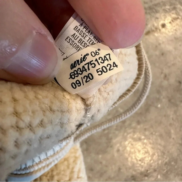 Aerie Offline Sherpa Cream Drawstring Sweat Pants Size Medium - Picture 11 of 12